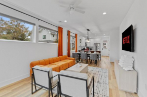 Stunning Area - 4BR Gem - 5 Mins to DT - Sleeps 10